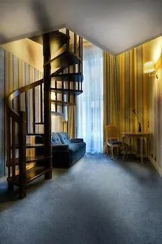 Baudelaire Opéra 3* Paris