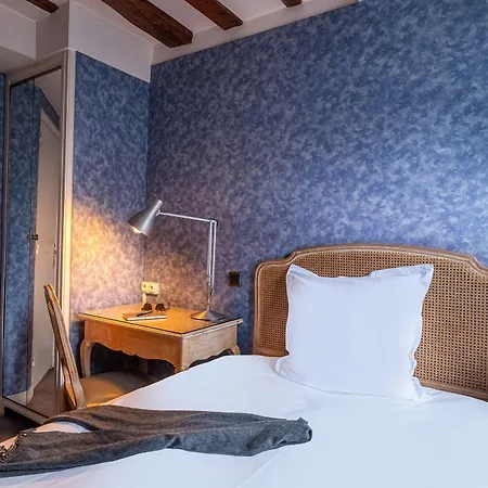 Baudelaire Opera Paříž