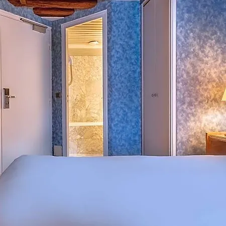 Hotel Baudelaire Opéra 3*