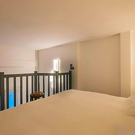 Baudelaire Opéra 3*