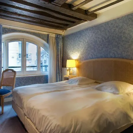 بودلير أوبرا باريس