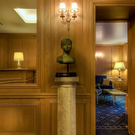 Baudelaire Opéra 3* Paris