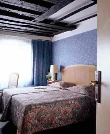 Hotel Baudelaire Opéra 3*