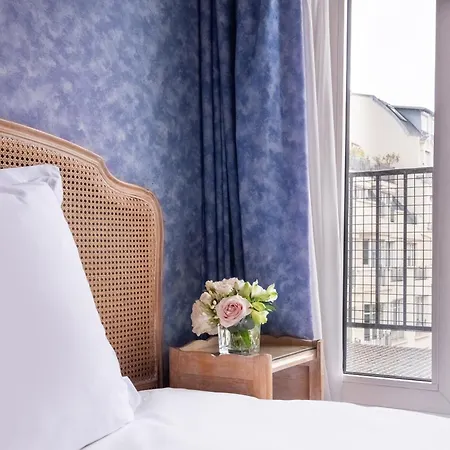 보들레르 오페라 호텔