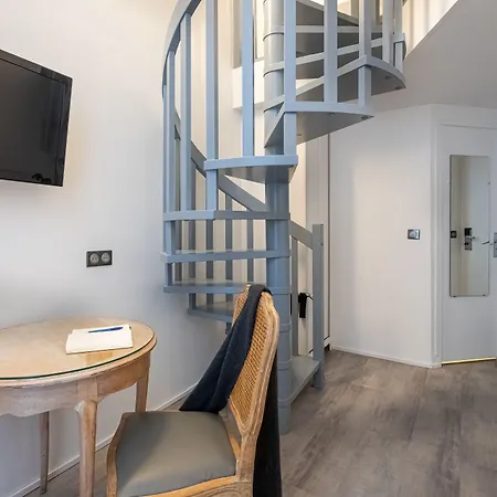 Hotel Baudelaire Opera 3*