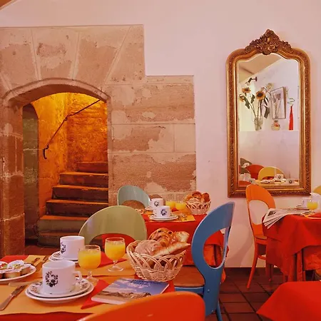 Hotel Baudelaire Opera 3*