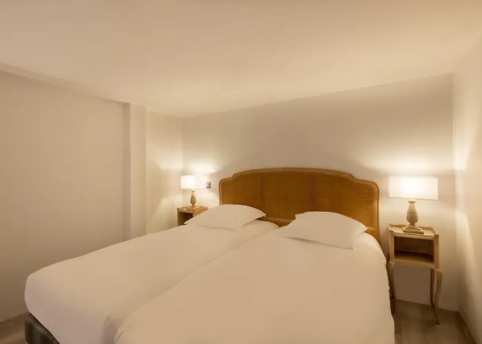 Baudelaire Opéra 3*